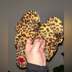 Leopard espadrilles
